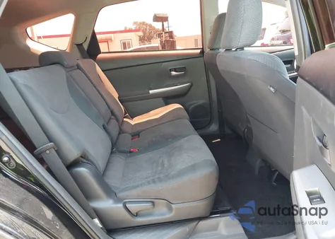 2014 Toyota Prius V Two из США, поврежденный, VIN JTDZN3EU1EJ008762